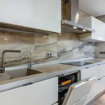 Ce se întâmplă dacă vă organizați depozitarea în bucătărie în mod corect: principii care vă vor elibera spațiul ce-se-intampla-daca-va-organizati-depozitarea-in-bucatarie-in.jpg